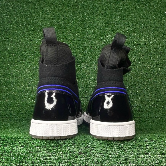 Nike Air Jordan 1 Retro Ultra High Shoes - Picture 4 of 8
